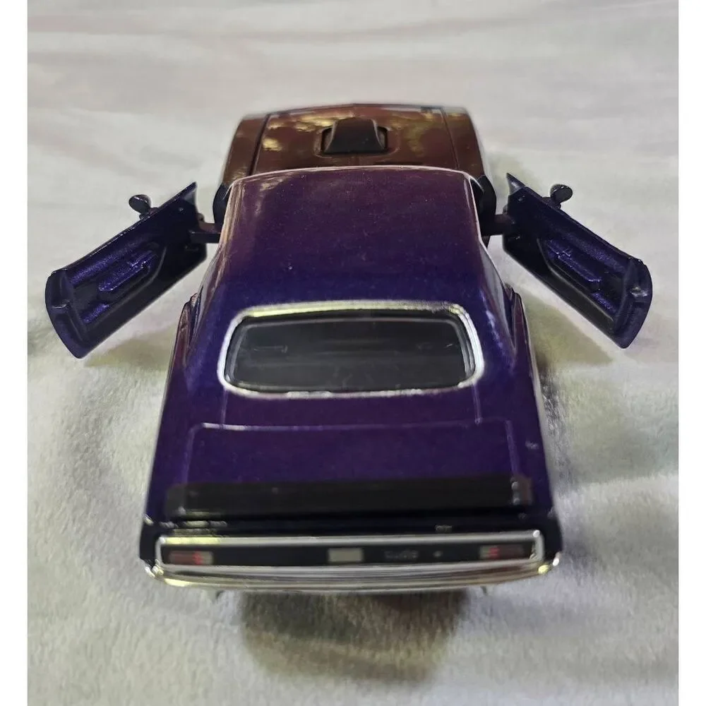 1970 Plymouth Cuda Collectible Diecast Model Car